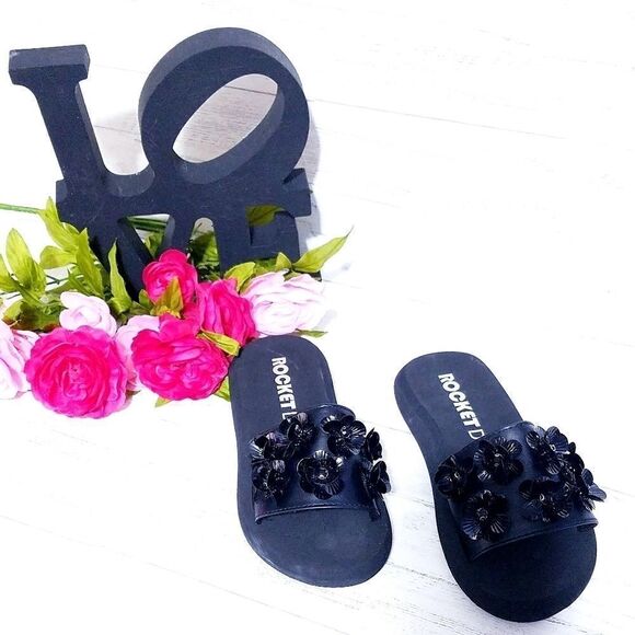 Rocket Dog Slide Sandals - Picture 5 of 8